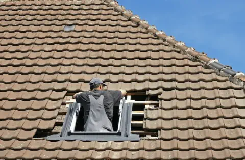 Pose de velux - Saint-Claud
